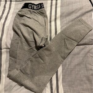 Gym shark Leggings